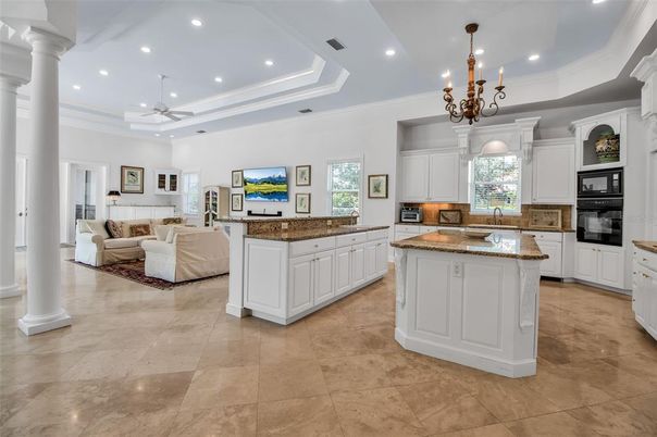 Chandelier, Interior, Kitchen, Living room, Recessed Lighting