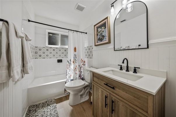 Bathroom, Interior, Wood Texture Flooring