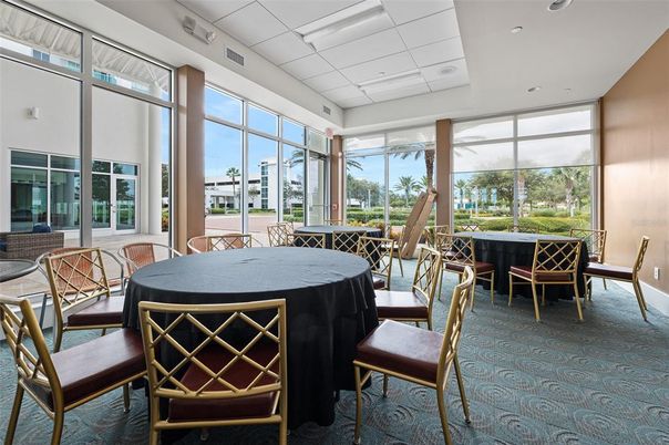 Dining room, Interior, Recessed Lighting, Sun Room