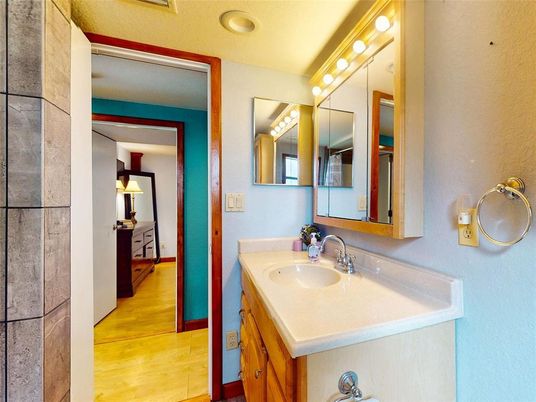 Bathroom, Dual Sink Vanities, Interior, Wood Texture Flooring