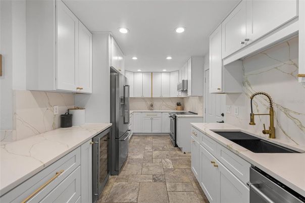 Interior, Kitchen, Recessed Lighting