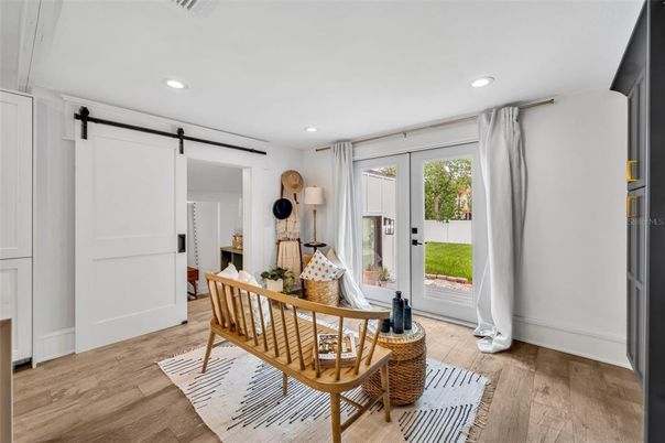 Interior, Recessed Lighting, Wood Texture Flooring