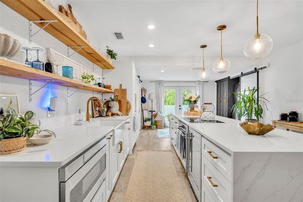 Interior, Kitchen, Pendant Lights, Recessed Lighting, Wood Texture Flooring