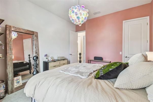 Bedroom, Interior, Pendant Lights