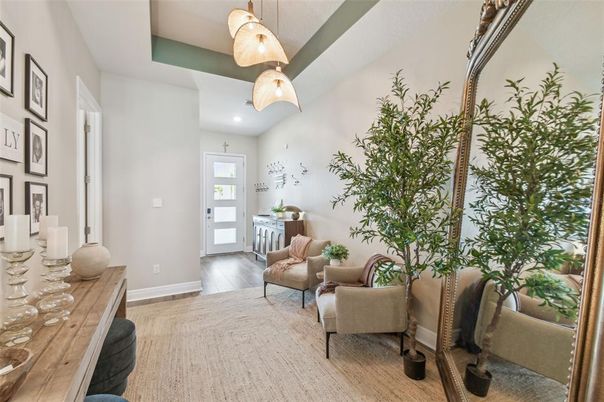 Interior, Living room, Pendant Lights, Recessed Lighting, Wood Texture Flooring