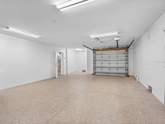 Garage, Interior