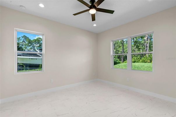 Empty room, Interior, Marble, Recessed Lighting