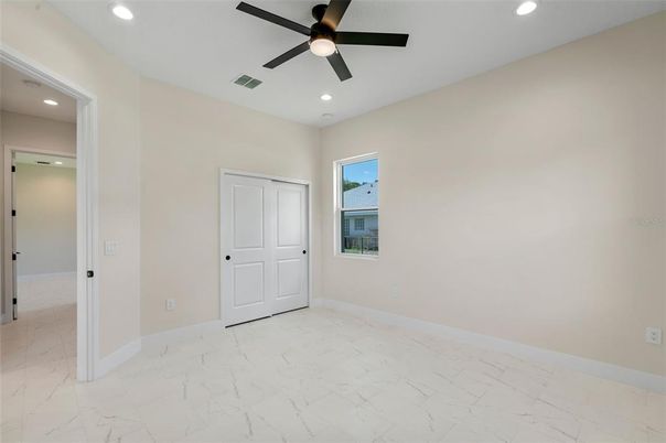 Empty room, Interior, Marble, Recessed Lighting