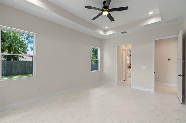 Empty room, Interior, Marble, Recessed Lighting
