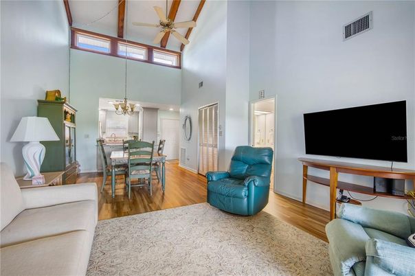 Chandelier, Dining room, Interior, Living room, Recessed Lighting, Wood Texture Flooring