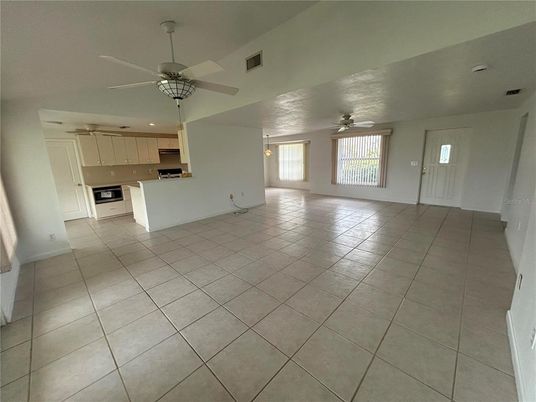 Empty room, Interior, Kitchen, Recessed Lighting