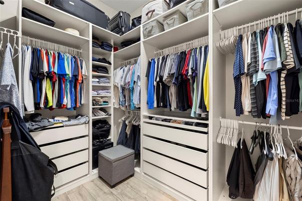 Interior, Walk-in Closets, Wood Texture Flooring
