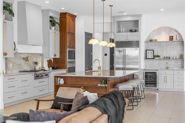 Interior, Kitchen, Pendant Lights, Recessed Lighting, Stainless Steel Appliances