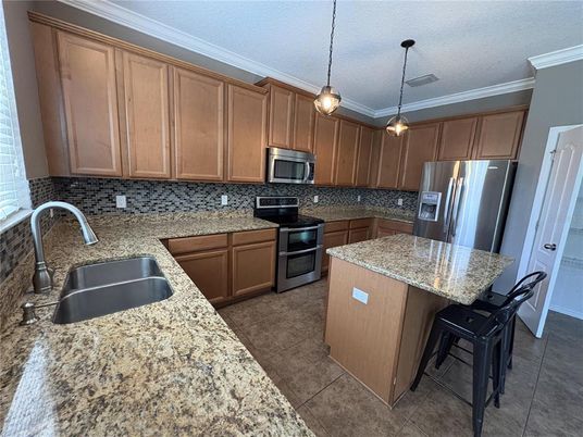 Interior, Kitchen, Pendant Lights, Stainless Steel Appliances