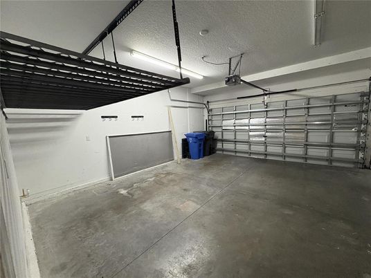 Garage, Interior