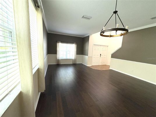 Empty room, Interior, Pendant Lights, Wood Texture Flooring