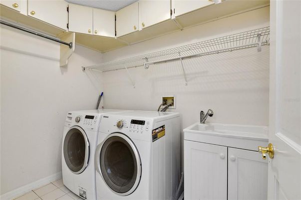 Interior, Washer
