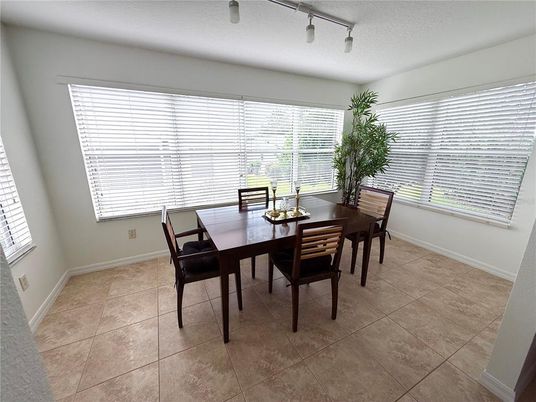 Dining room, Interior