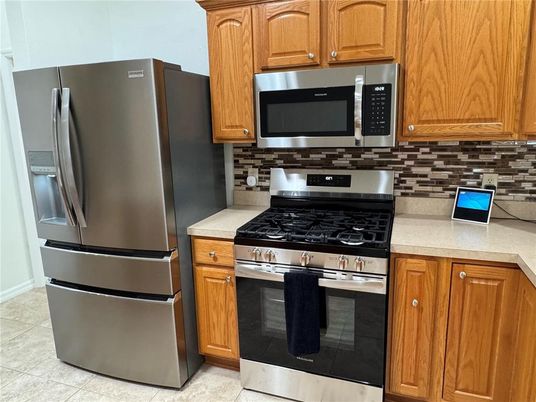 Interior, Kitchen, Pendant Lights, Stainless Steel Appliances