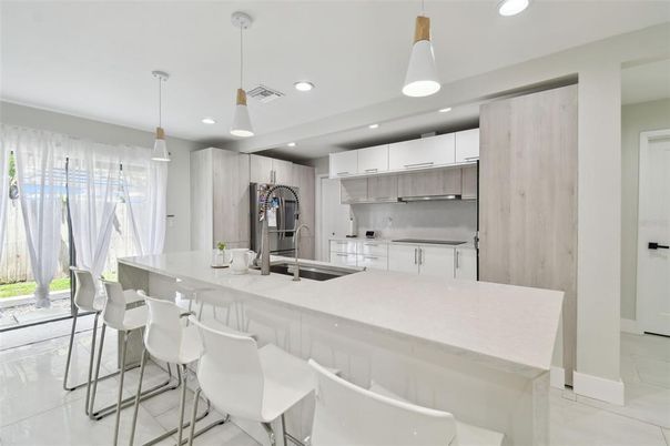 Interior, Kitchen, Pendant Lights, Recessed Lighting
