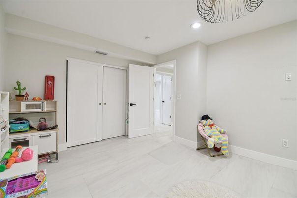 Interior, Recessed Lighting