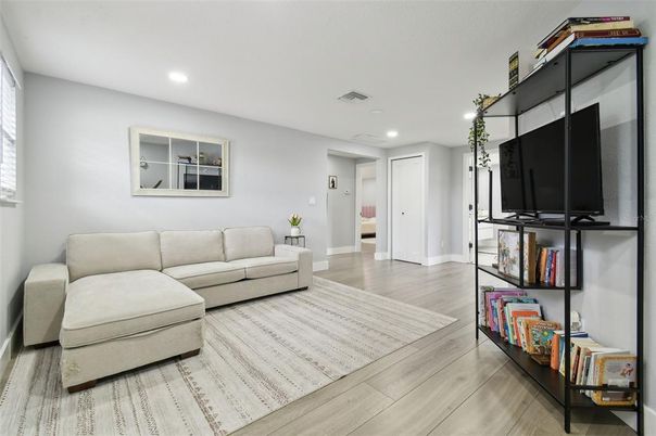 Interior, Living room, Recessed Lighting, Wood Texture Flooring
