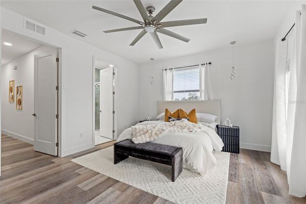 Bedroom, Interior, Pendant Lights, Recessed Lighting, Wood Texture Flooring