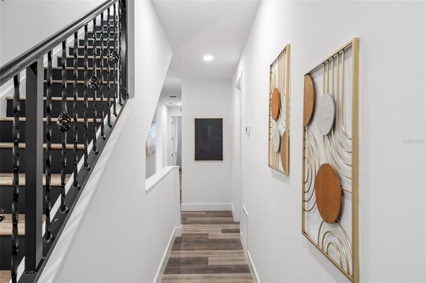 Interior, Recessed Lighting, Wood Texture Flooring
