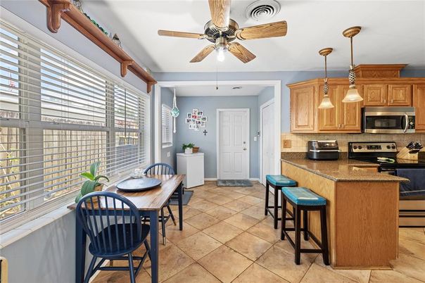 Interior, Kitchen, Pendant Lights, Stainless Steel Appliances