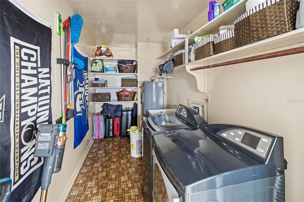 Interior, Washer