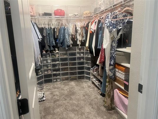 Interior, Walk-in Closets