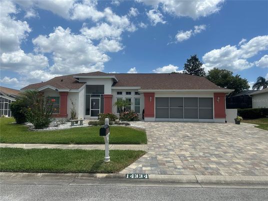 Attached, Exterior, Facade, Ranch