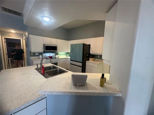 Interior, Kitchen, Recessed Lighting
