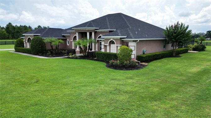 Backyard, Exterior, Facade, French Provincial