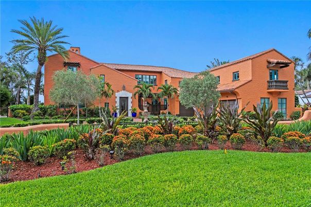 Backyard, Exterior, Facade, Brick Facade, Spanish Mediterranean