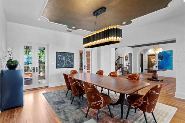 Chandelier, Dining room, Interior, Pendant Lights, Recessed Lighting, Wood Texture Flooring