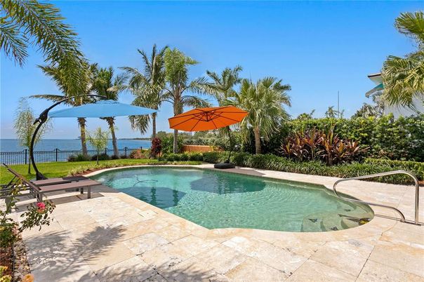 Exterior, Pool, Water