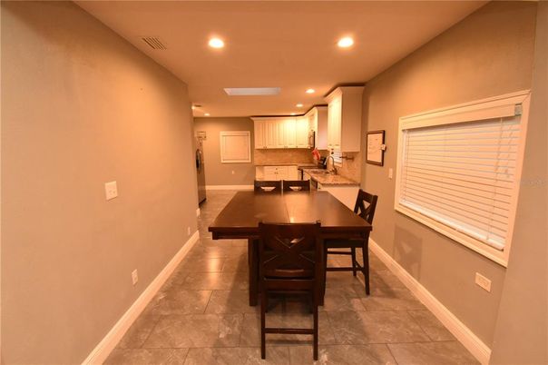 Dining room, Interior, Kitchen, Recessed Lighting