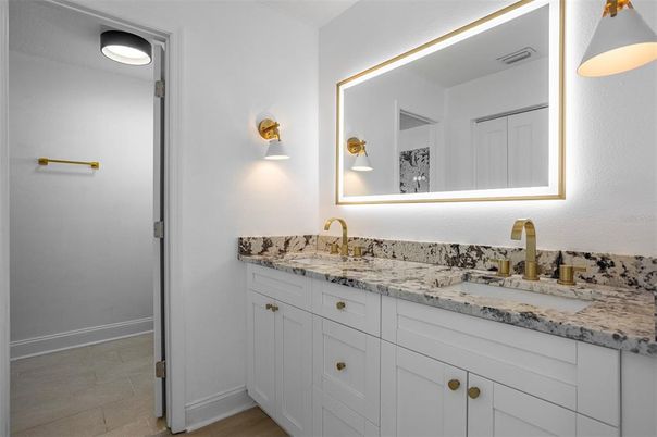 Bathroom, Dual Sink Vanities, Interior