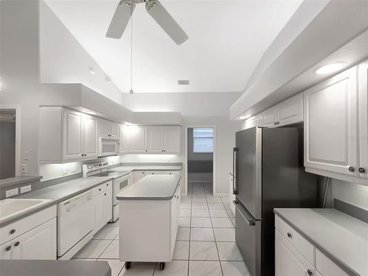 Interior, Kitchen, Recessed Lighting