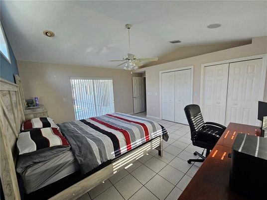 Bedroom, Home Office, Interior, Recessed Lighting