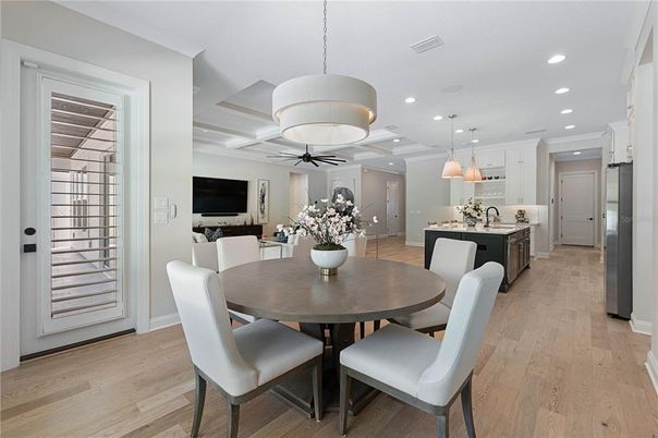 Dining room, Interior, Kitchen, Pendant Lights, Recessed Lighting, Wood Texture Flooring