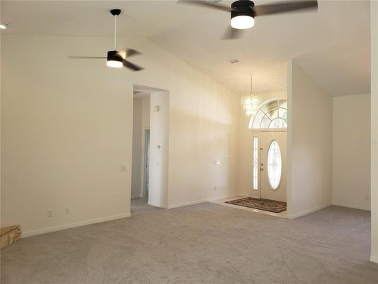 Chandelier, Empty room, Interior, Recessed Lighting