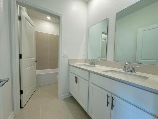 Bathroom, Dual Sink Vanities, Interior, Recessed Lighting