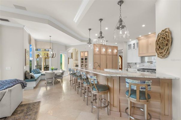 Chandelier, Dining room, Interior, Kitchen, Pendant Lights, Recessed Lighting