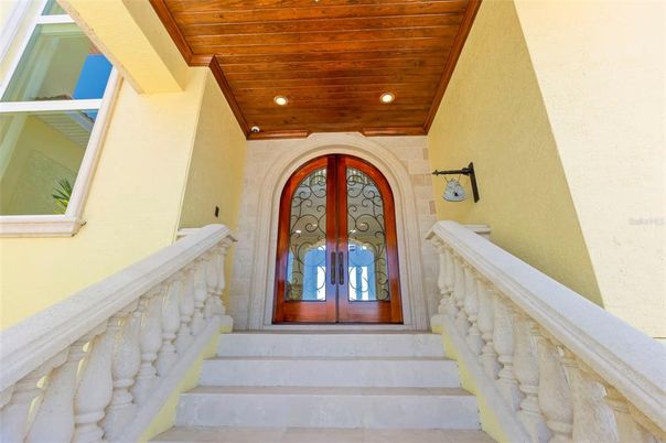 Exterior, Recessed Lighting
