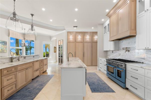 Interior, Kitchen, Pendant Lights, Recessed Lighting