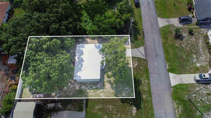 Exterior, Drone