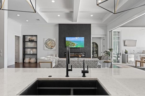 Fireplace, Interior, Living room, Recessed Lighting