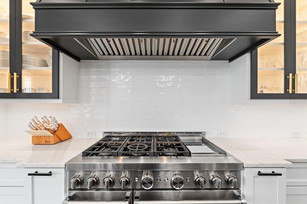 Interior, Kitchen, Stainless Steel Appliances